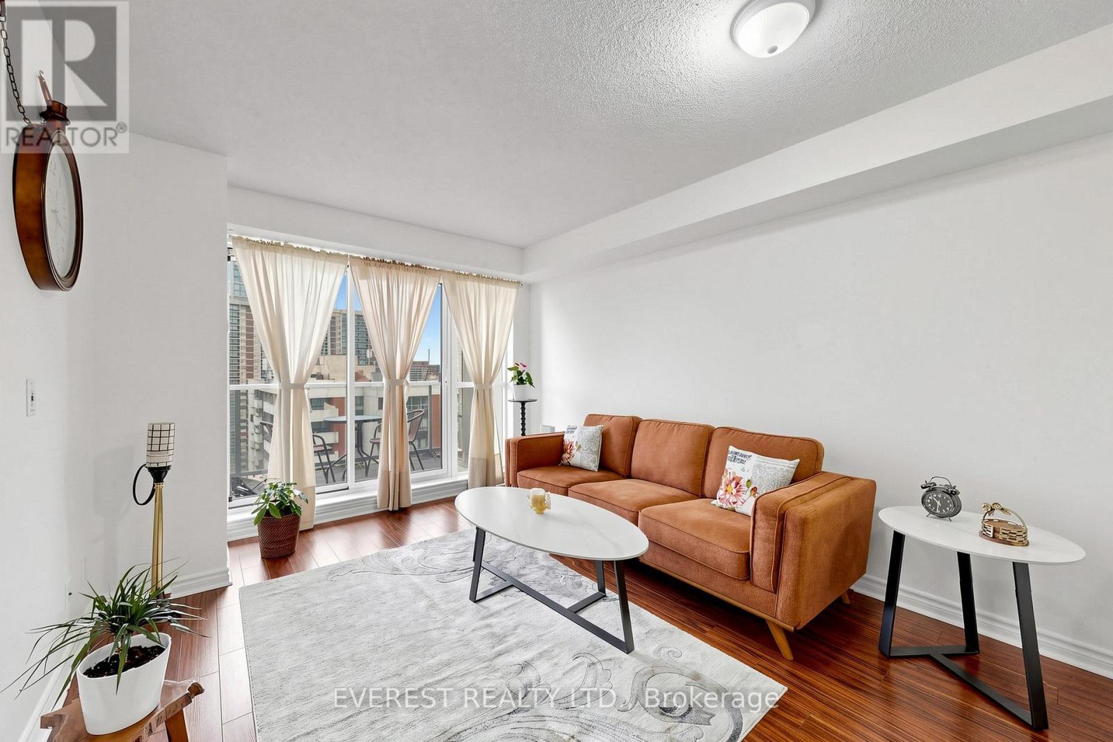 ##2101 5 MICHAEL POWER PLACE - 4