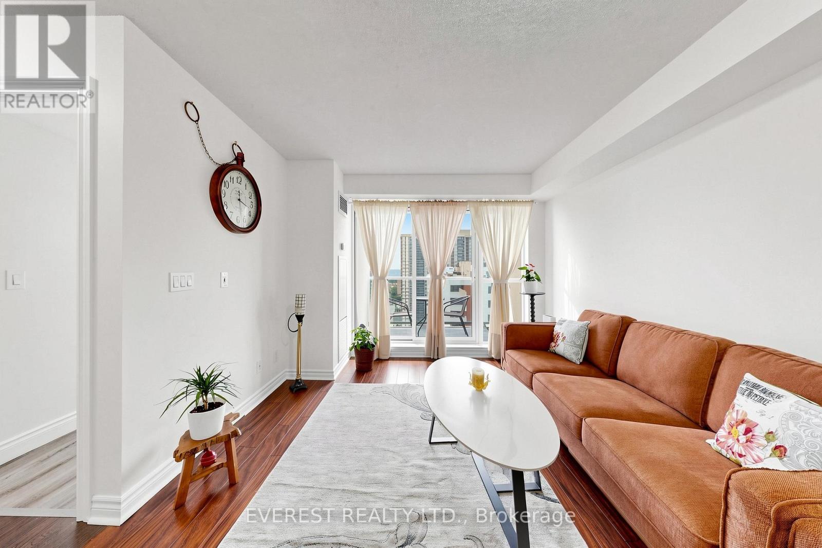 ##2101 5 MICHAEL POWER PLACE - 5