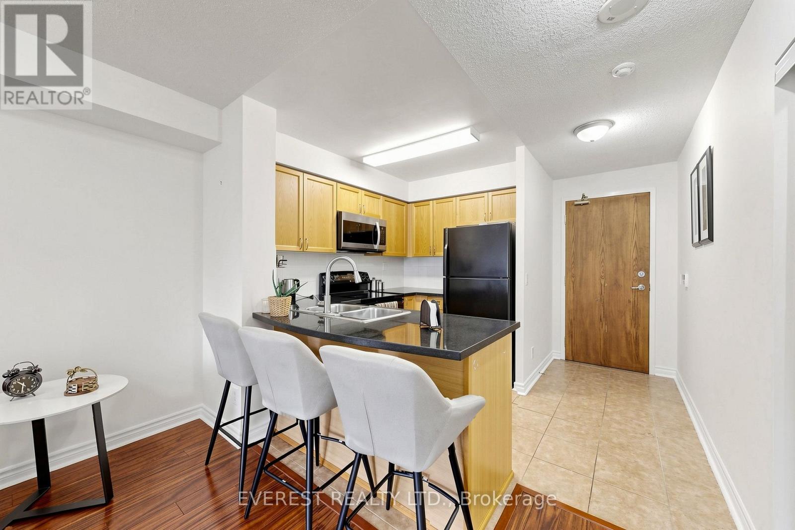 ##2101 5 MICHAEL POWER PLACE - 9