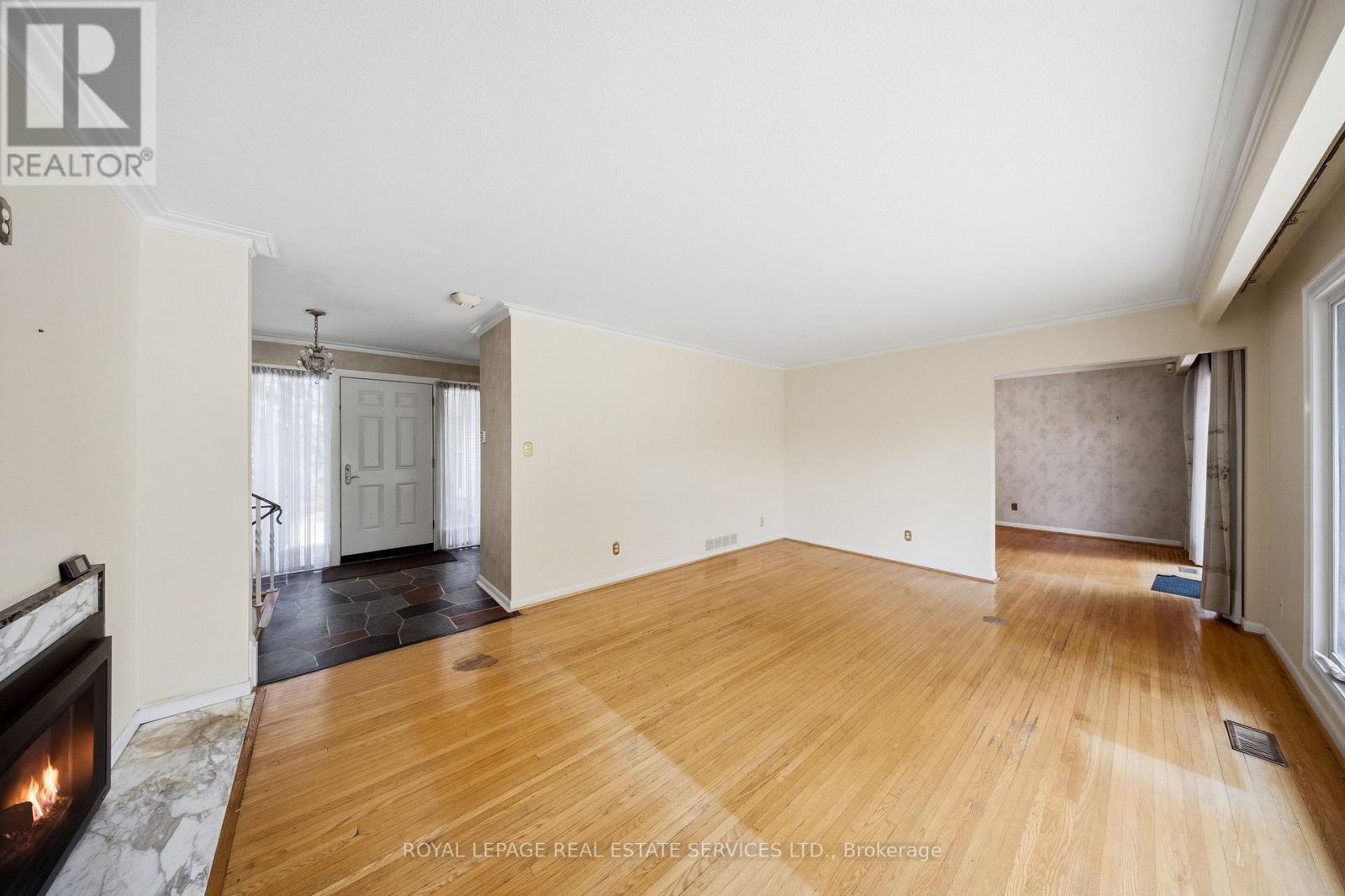 28 BEMERSYDE DRIVE - 12