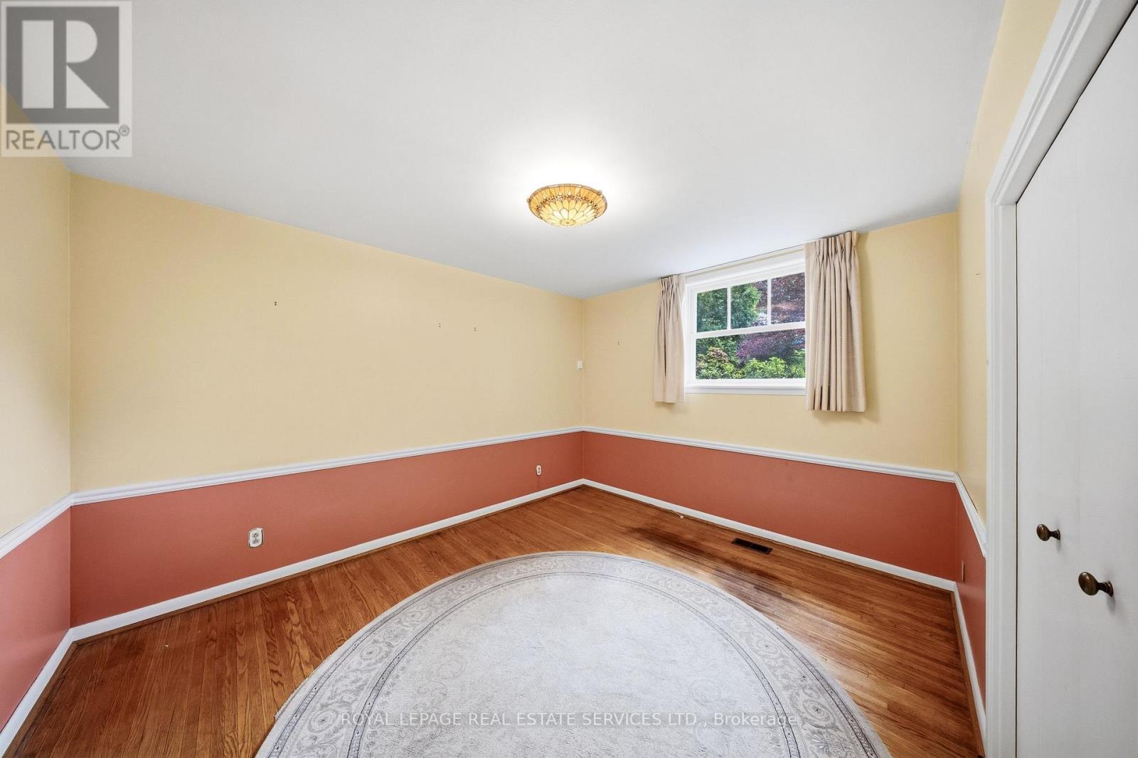 28 BEMERSYDE DRIVE - 27