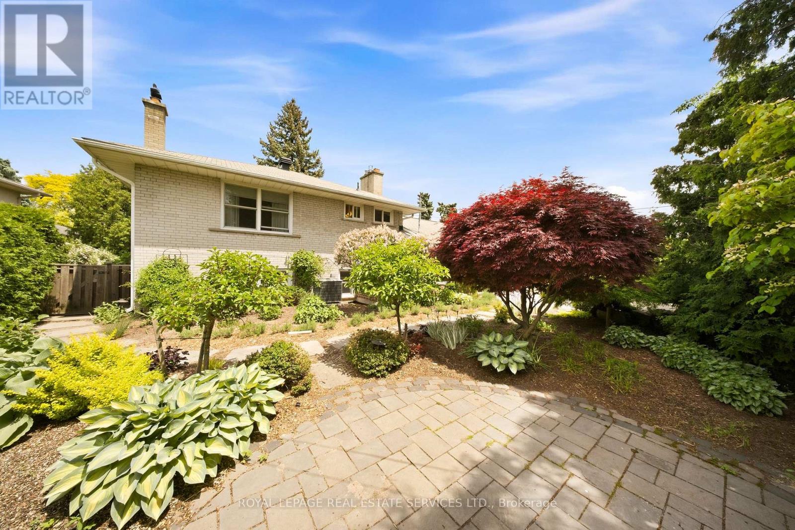 28 BEMERSYDE DRIVE - 42