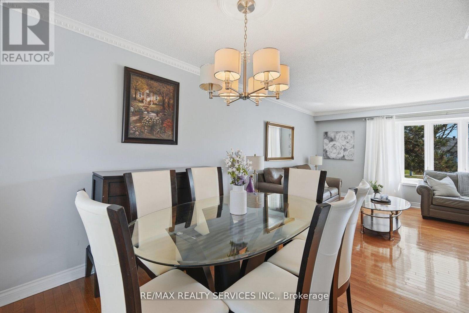 68 ELGIN DRIVE - 10