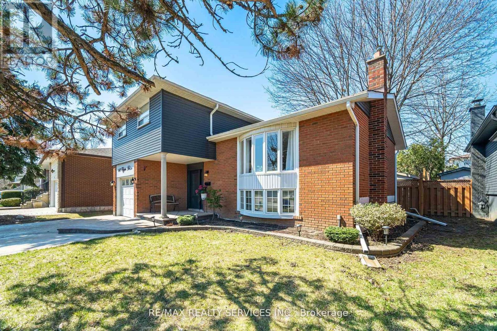 68 ELGIN DRIVE - 49