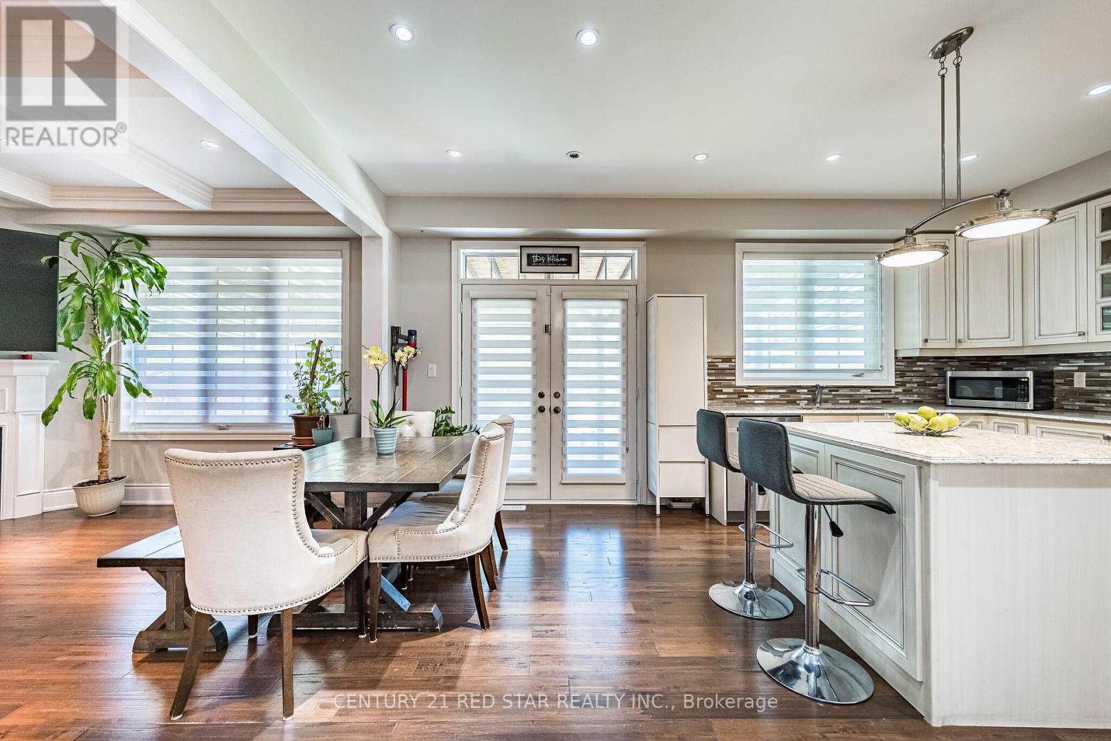 48 MORRA AVENUE - 14