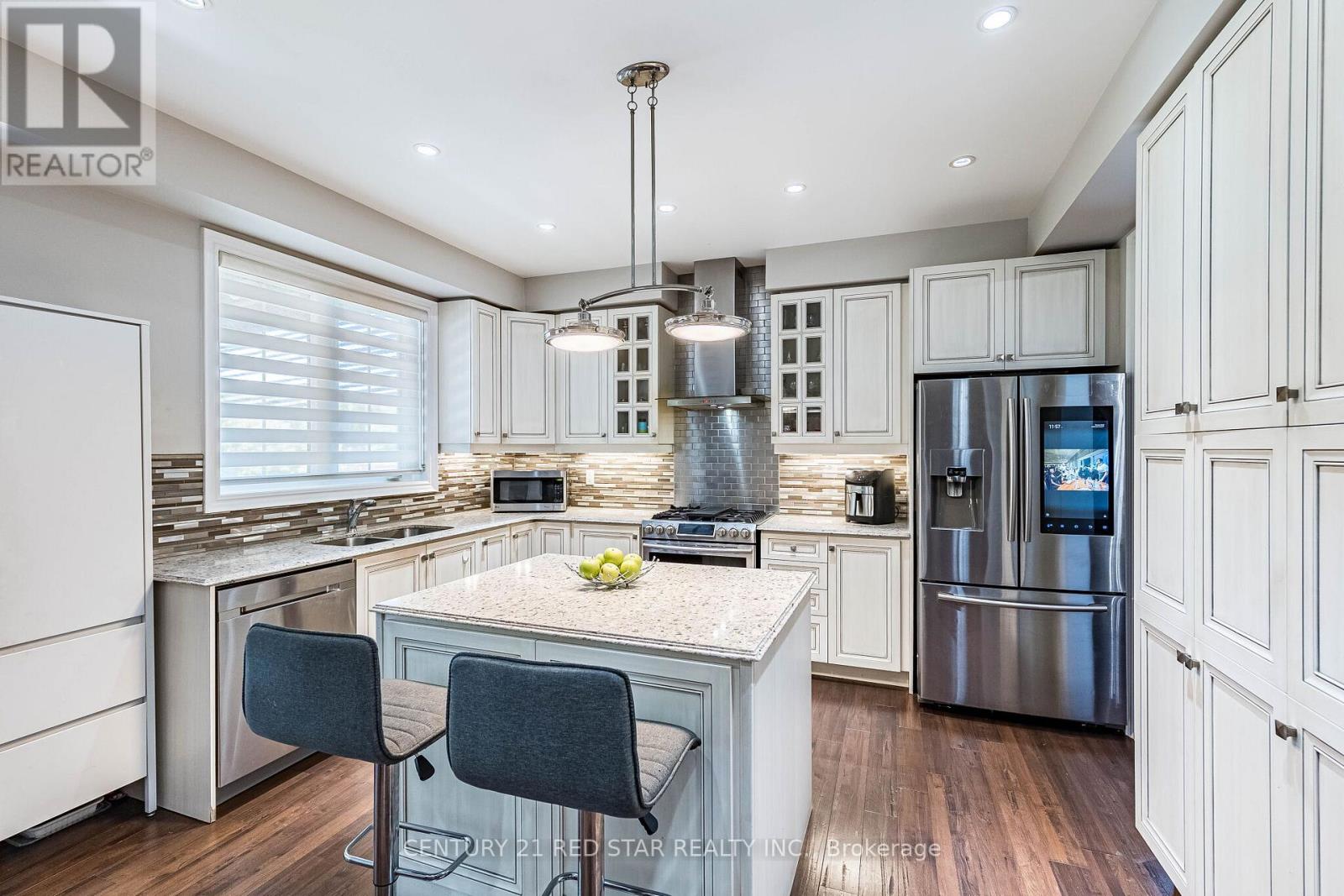 48 MORRA AVENUE - 16