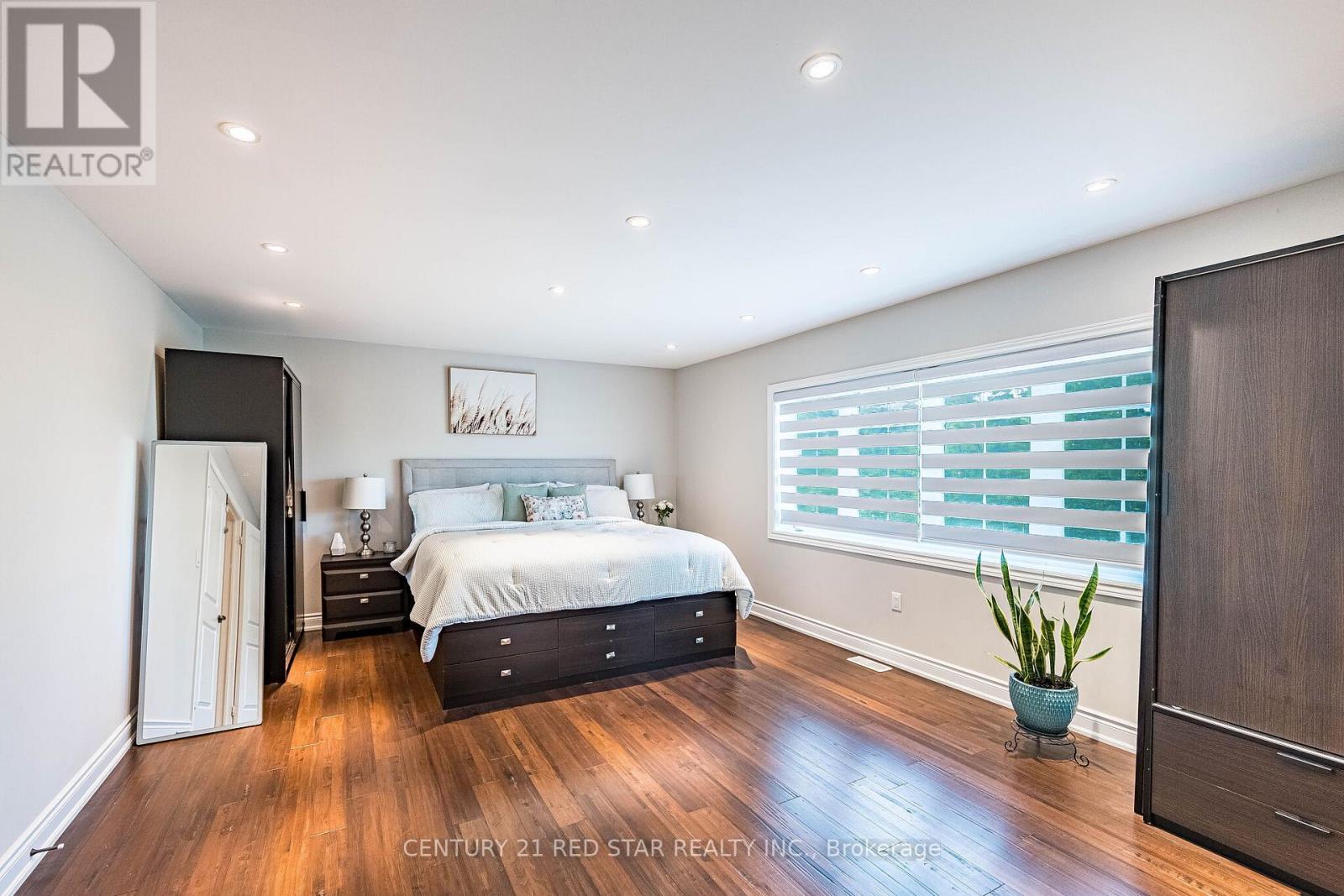 48 MORRA AVENUE - 19