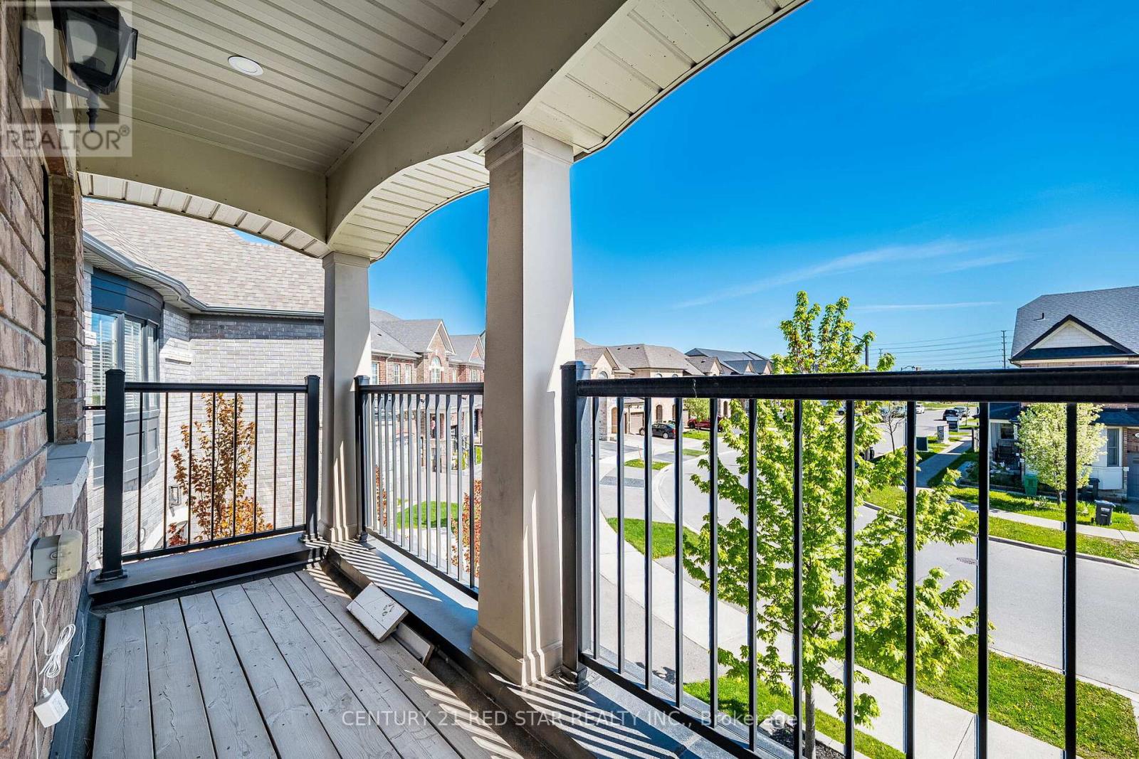 48 MORRA AVENUE - 27