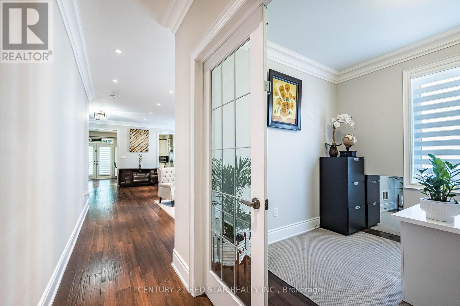 48 MORRA AVENUE - 7
