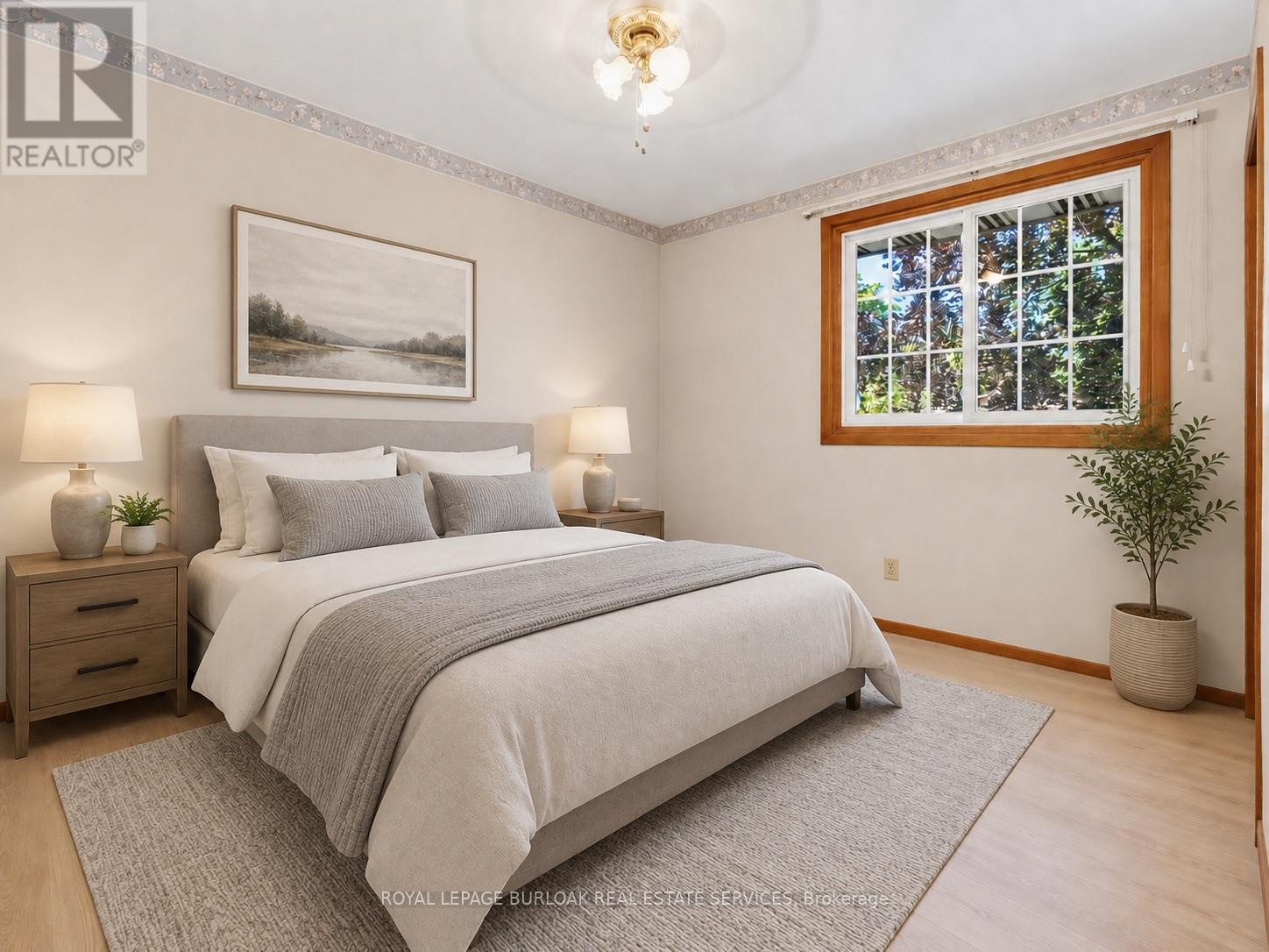 258 CAMELOT DRIVE - 32