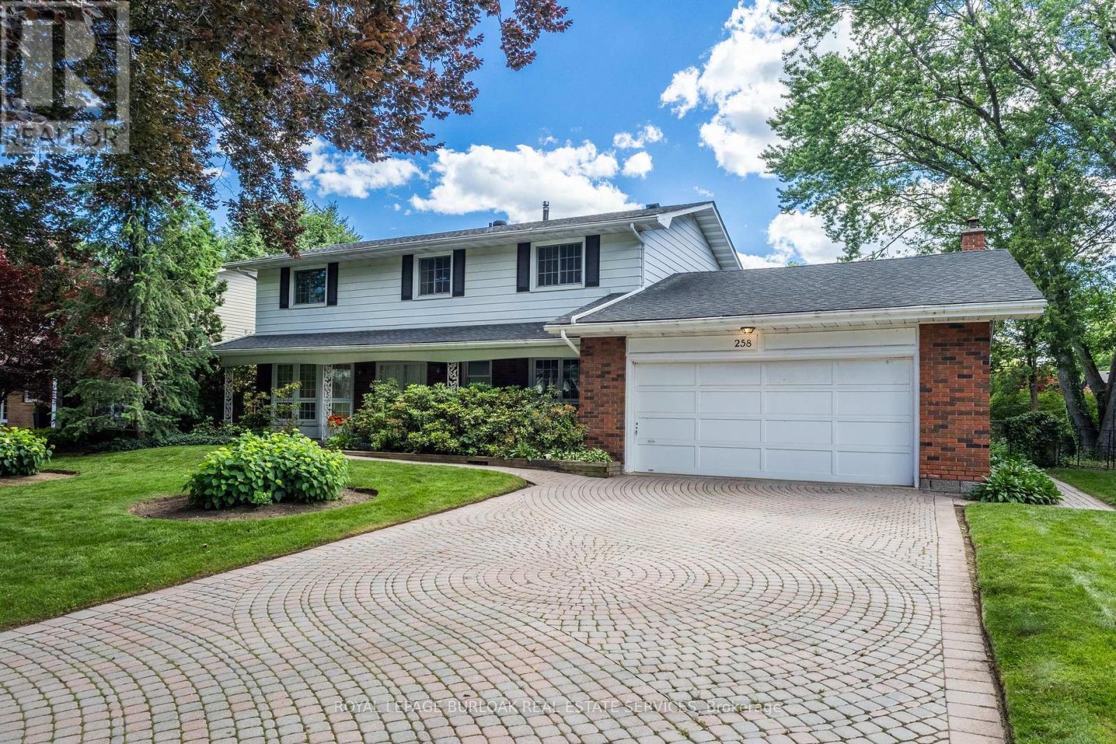 258 CAMELOT DRIVE - 5