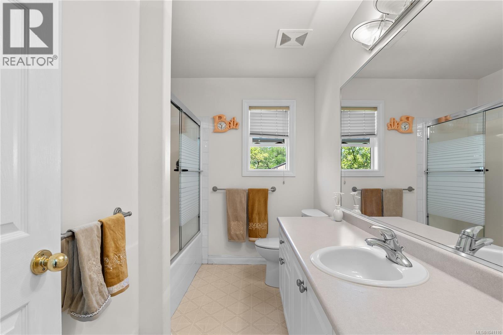 1615 Agnew Ave - 16