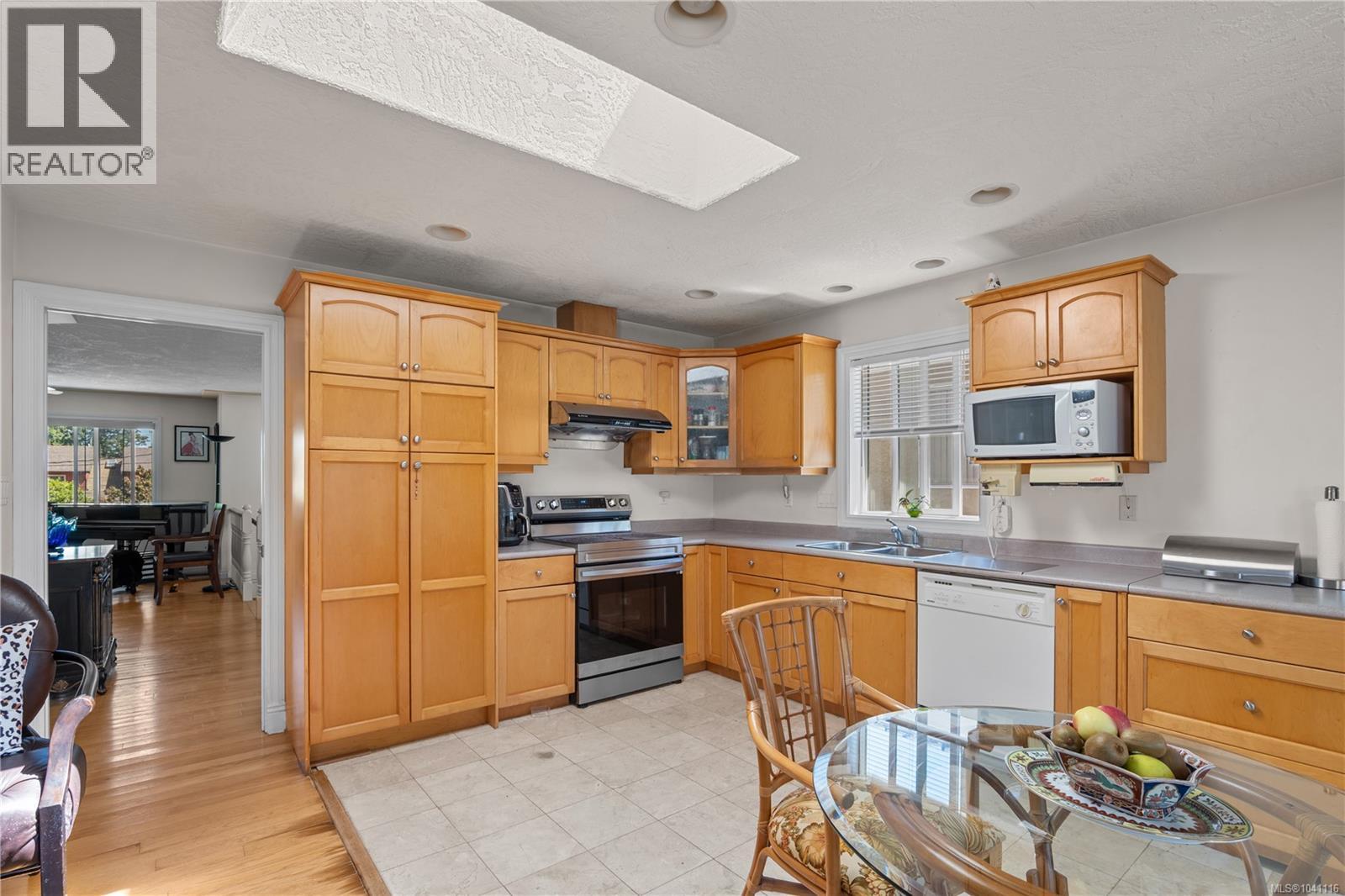1615 Agnew Ave - 6