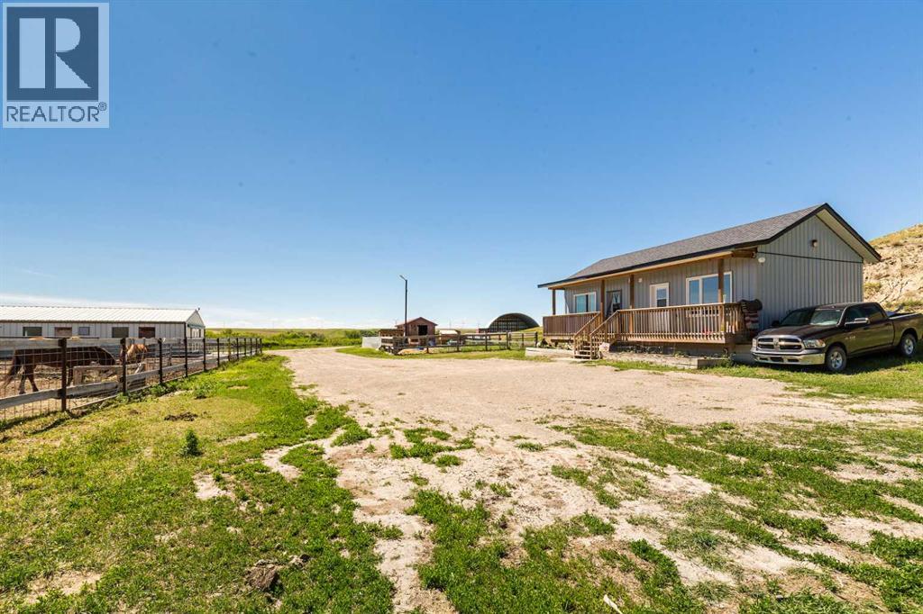 222041B TWP Rd. 52 — photo 46
