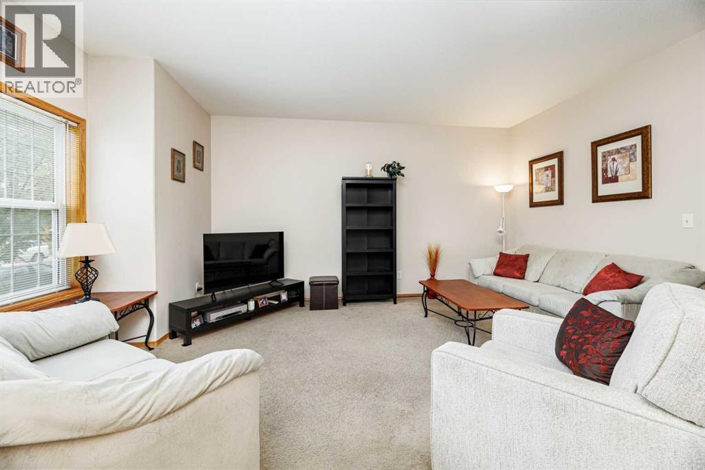 53 Adams Close - photo 4