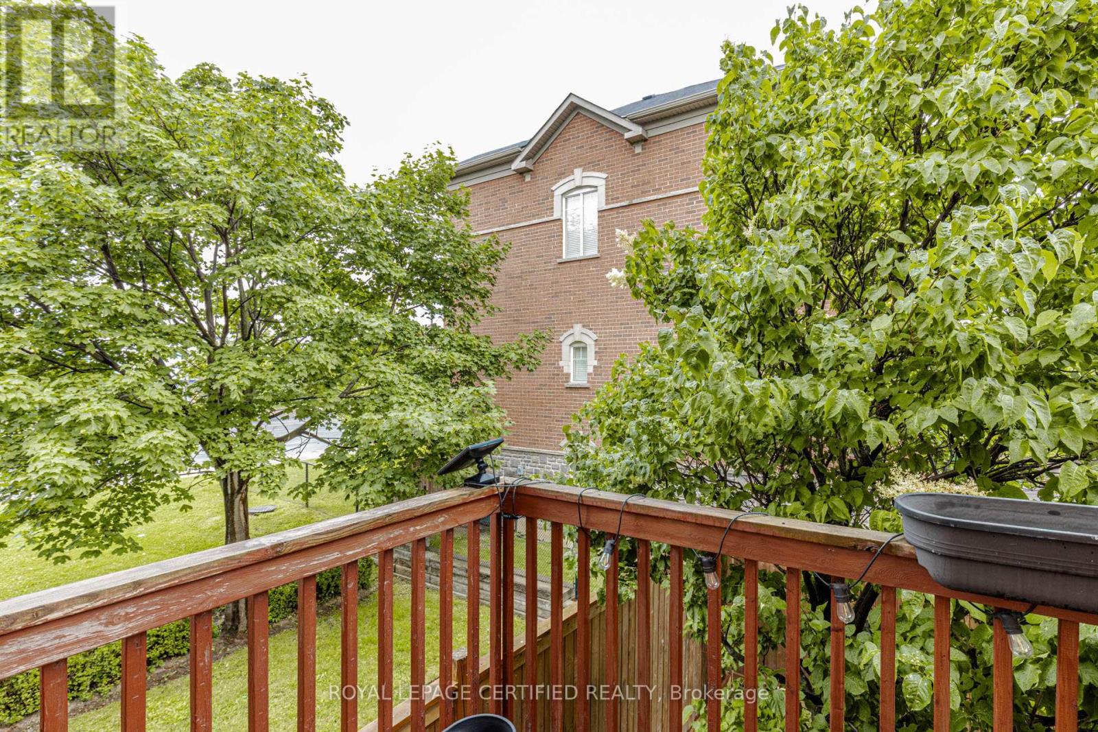 #1 1128 DUNDAS STREET W - 20