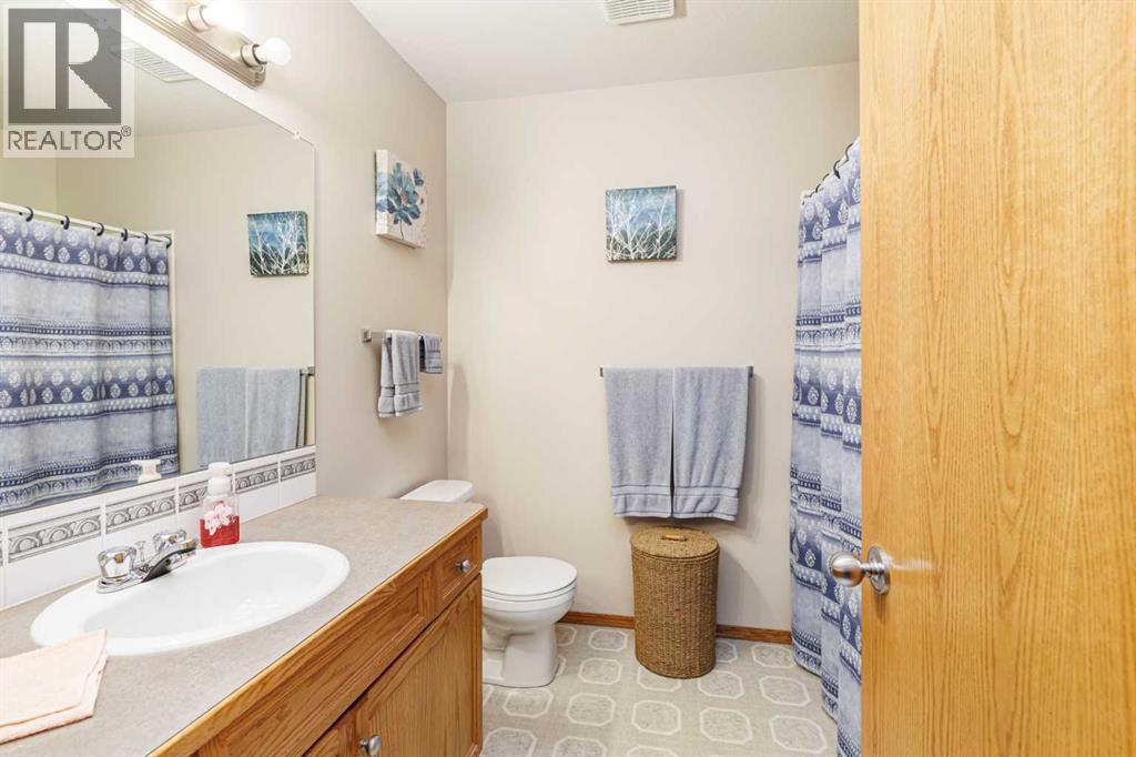 53 Adams Close — photo 13