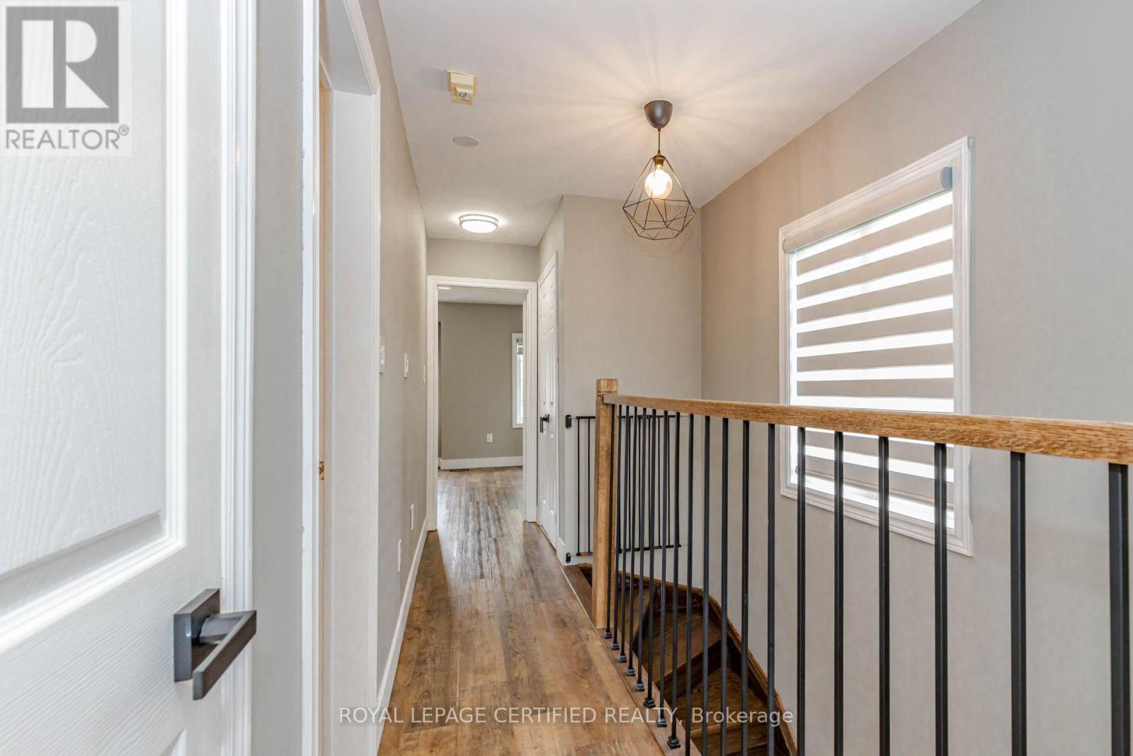 #1 1128 DUNDAS STREET W - 26