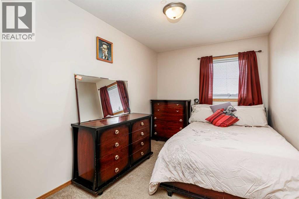 53 Adams Close — photo 14