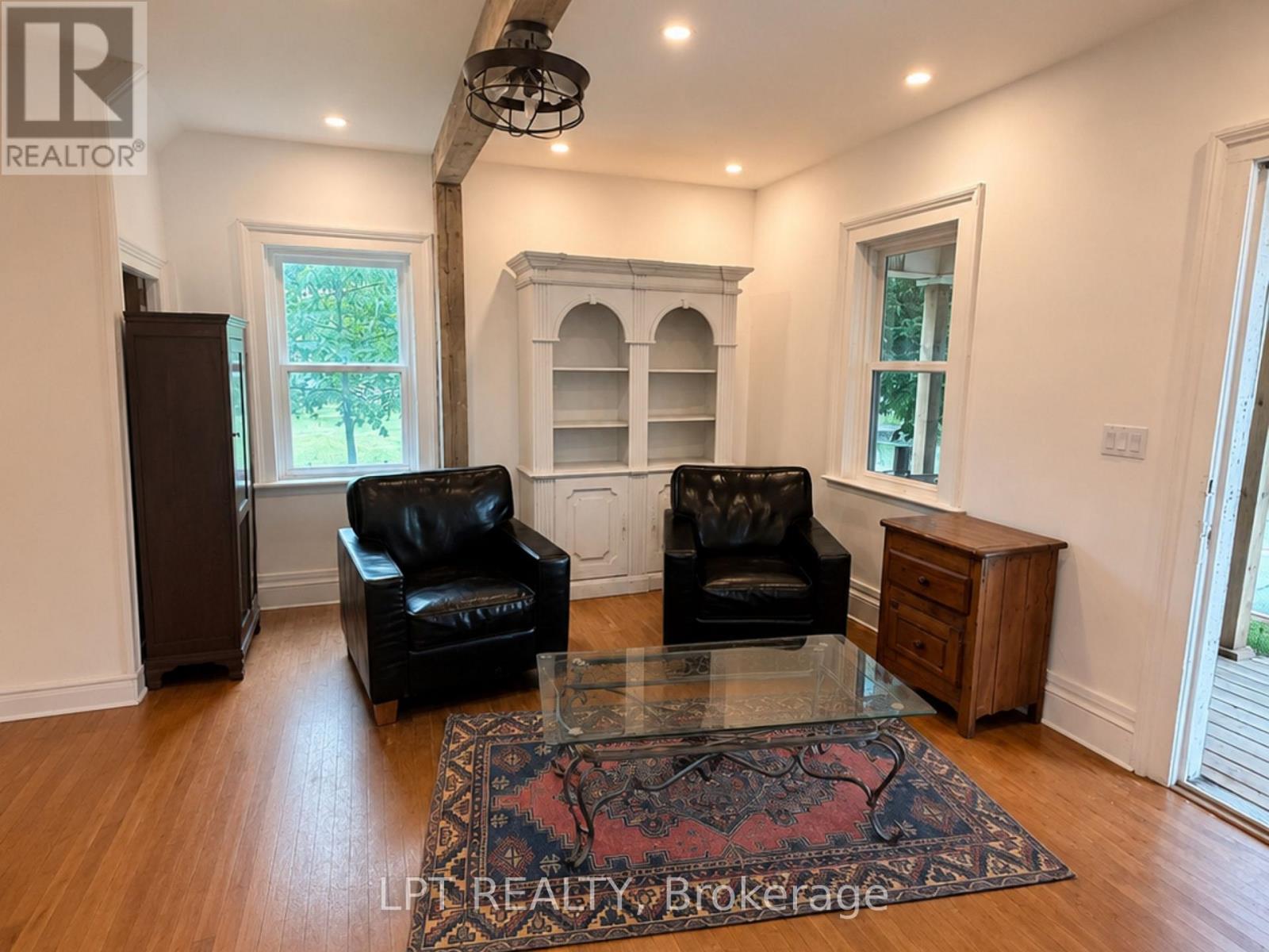 263 GLENARM ROAD - 8