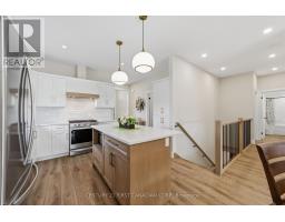 4 Postma Crescent, North Middlesex, ON N0M1A0 Photo 12