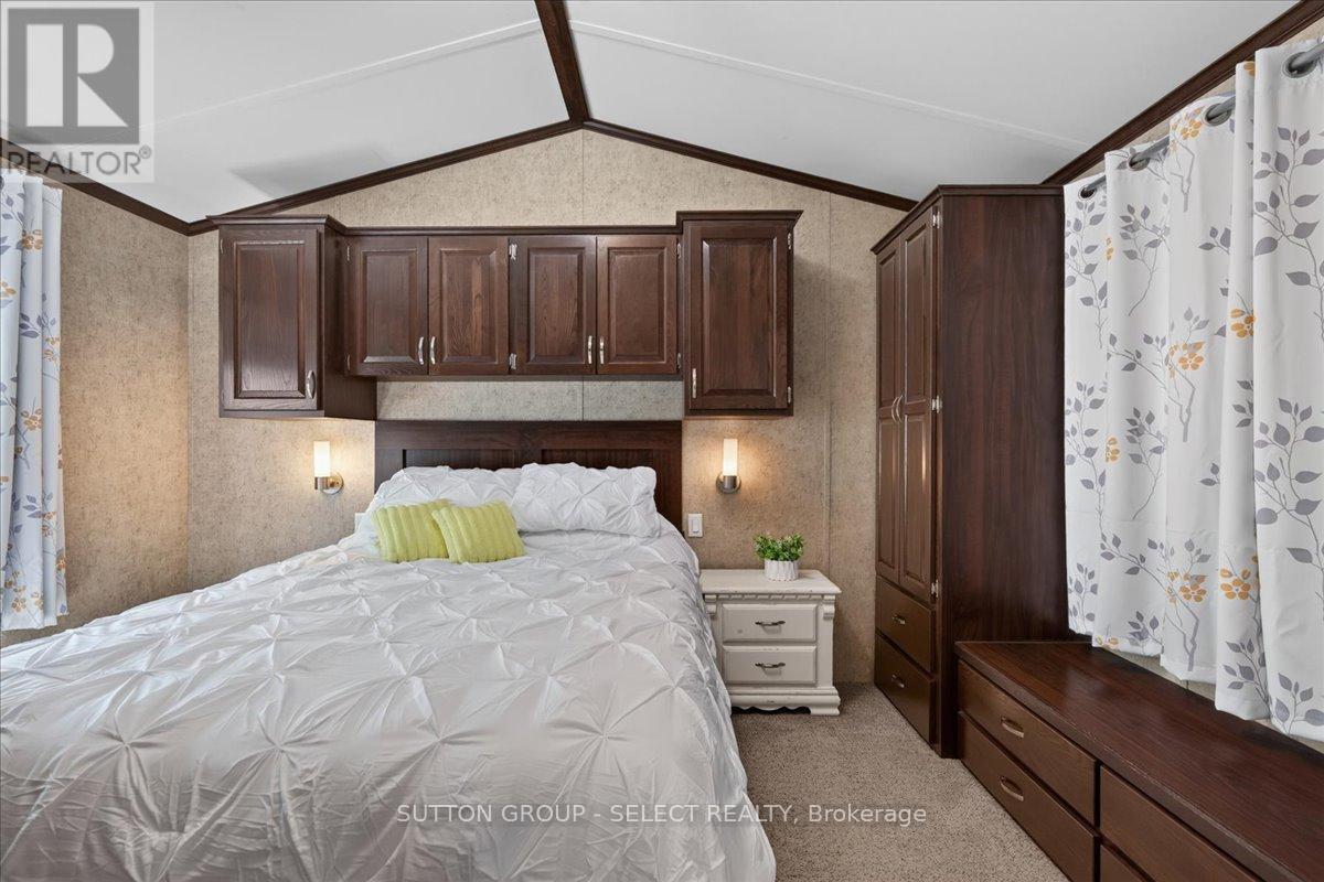 #400 8685 ROCK GLEN ROAD - 13