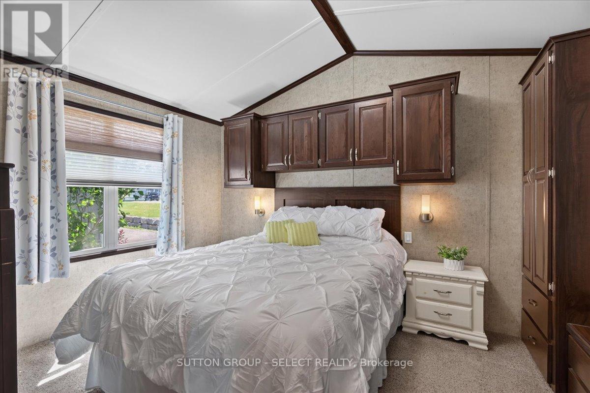 #400 8685 ROCK GLEN ROAD - 14