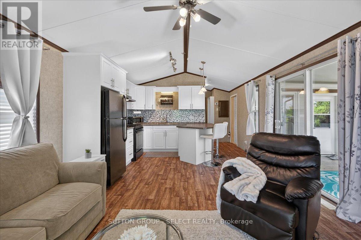 #400 8685 ROCK GLEN ROAD - 7