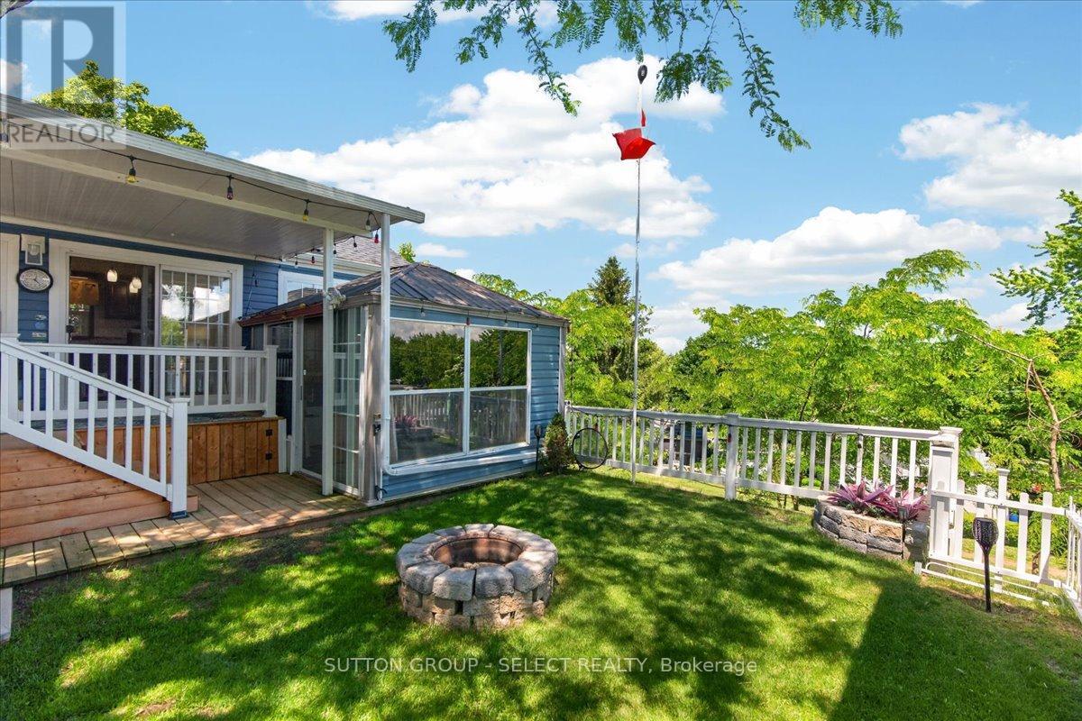 #402 8685 ROCK GLEN ROAD - 25