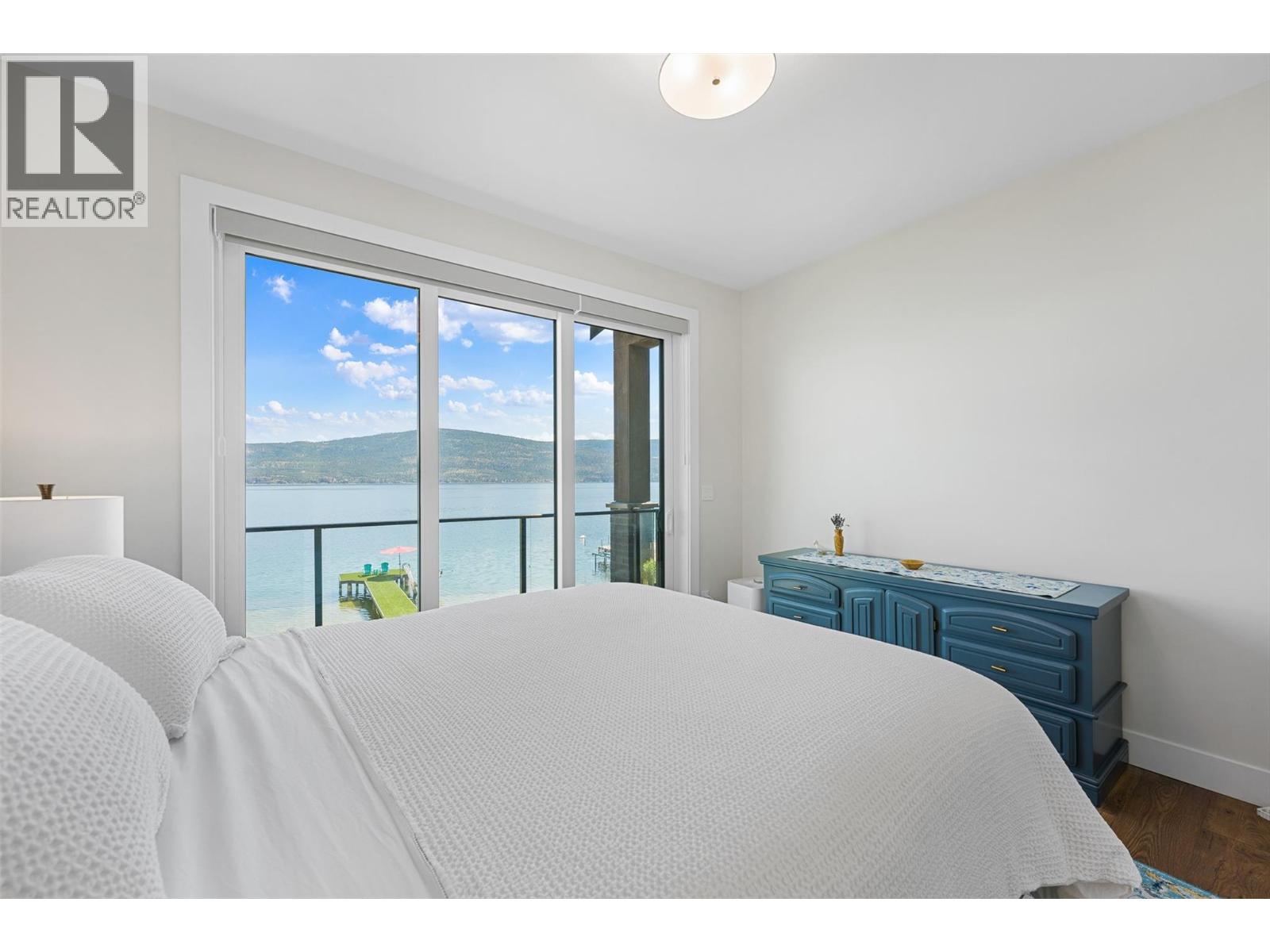 91 Beachwood Road, Vernon