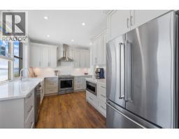 Kitchen - 91 Beachwood Road, Vernon, BC V1H2E4 Photo 11
