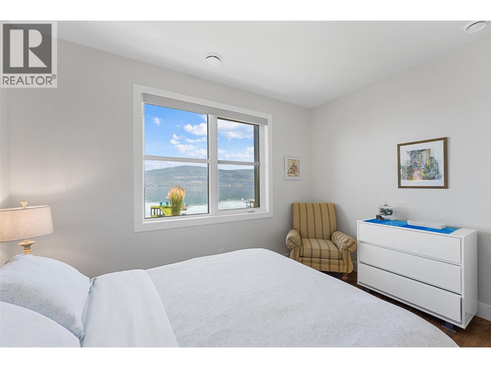 91 Beachwood Road, Vernon