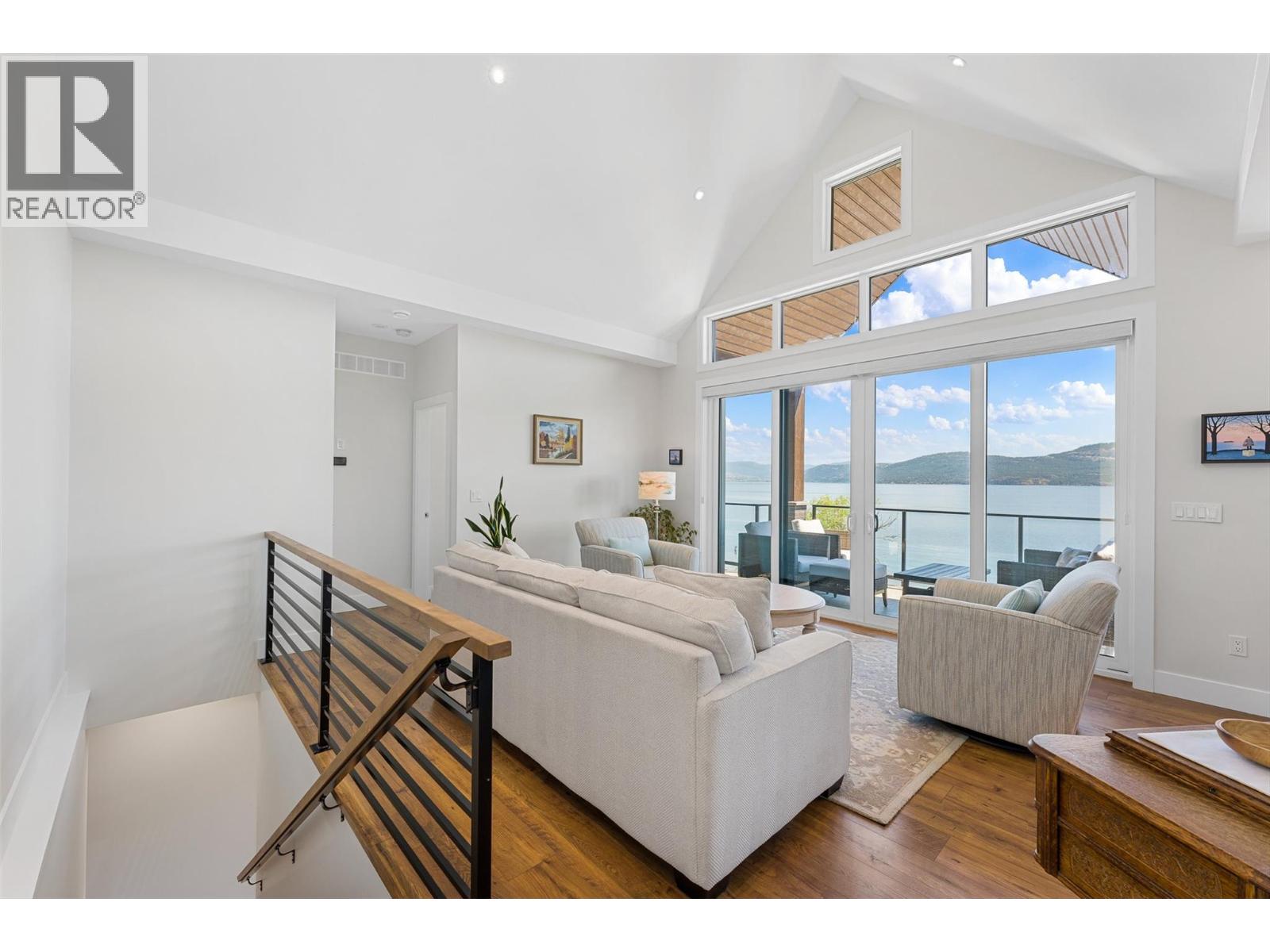 91 Beachwood Road, Vernon