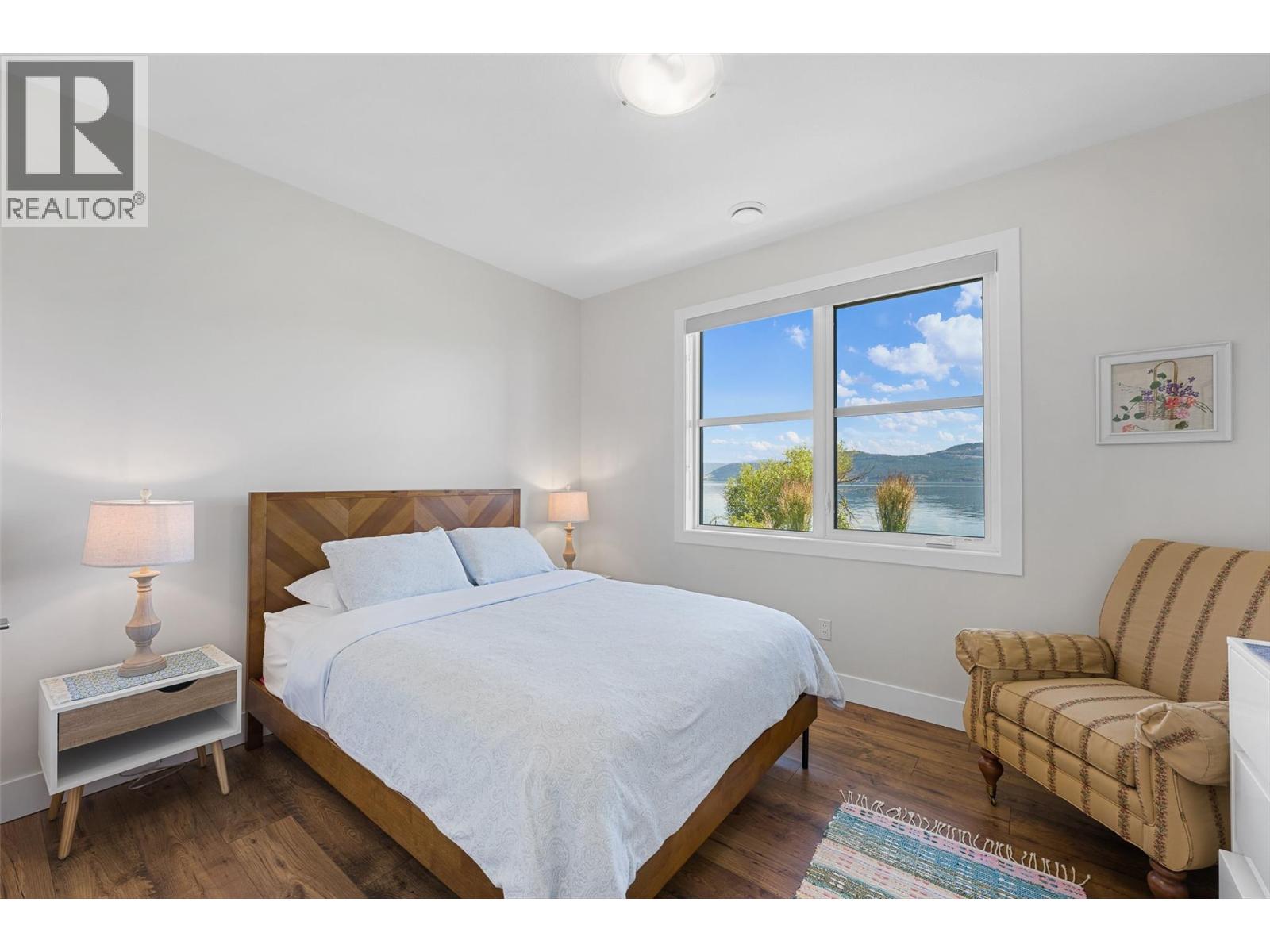 91 Beachwood Road, Vernon