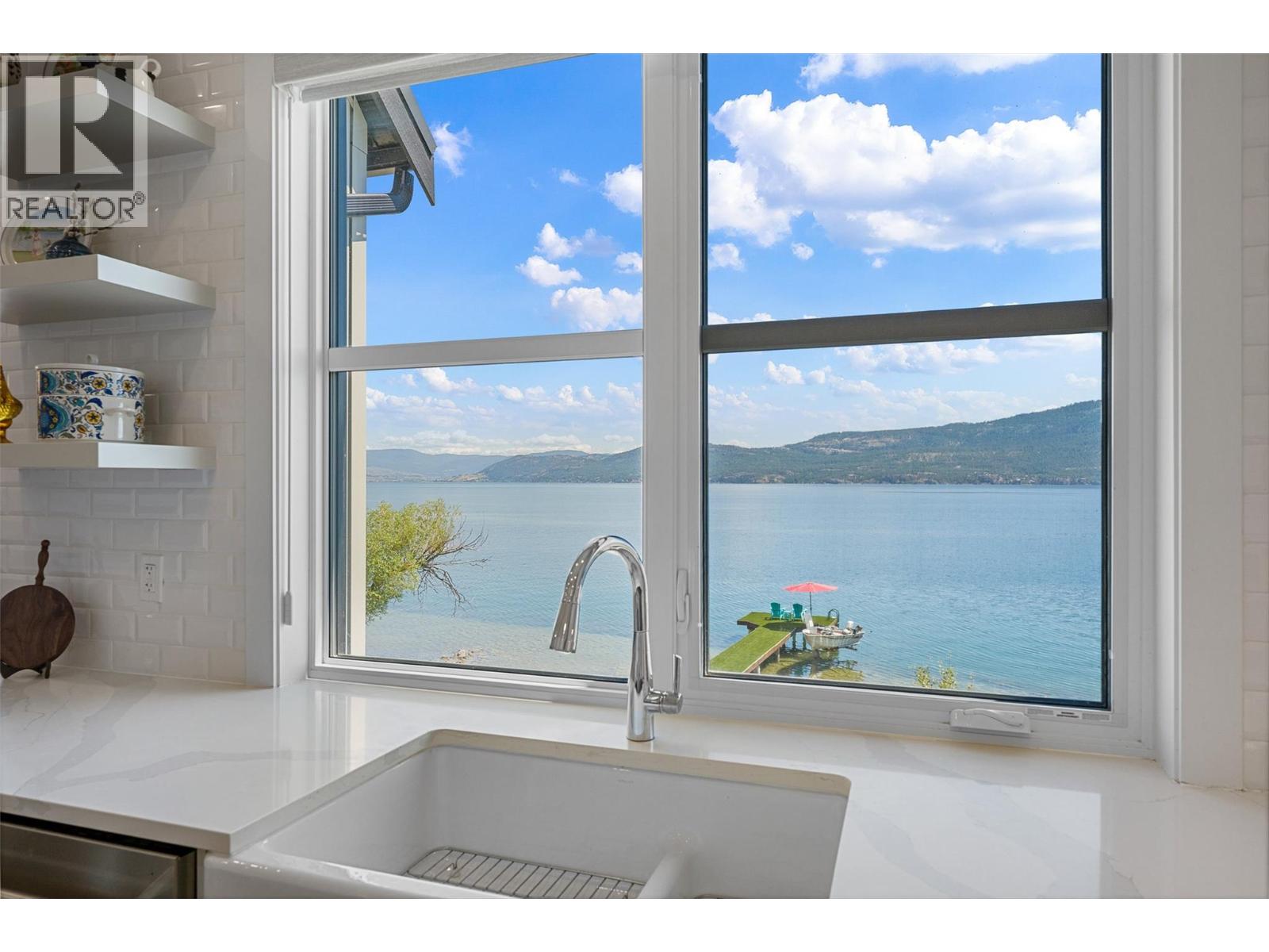91 Beachwood Road, Vernon
