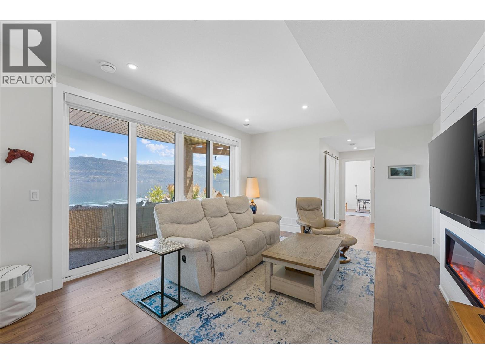 91 Beachwood Road, Vernon