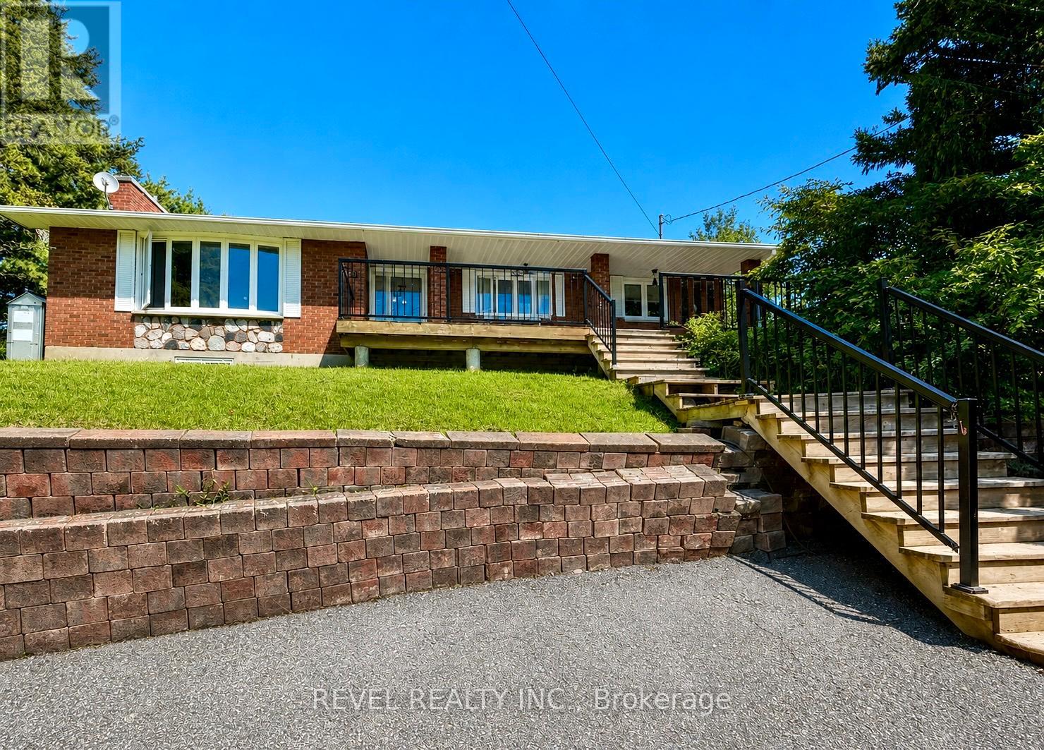 190 ANKERITE ROAD - 1