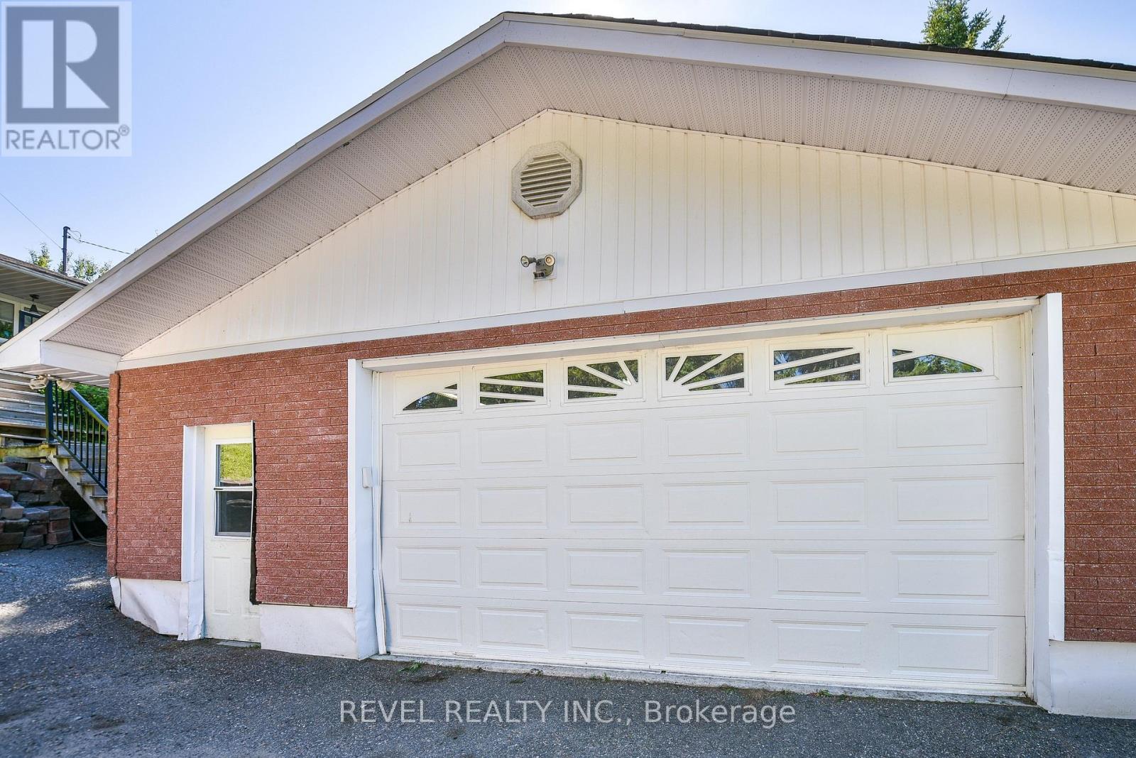 190 ANKERITE ROAD - 2