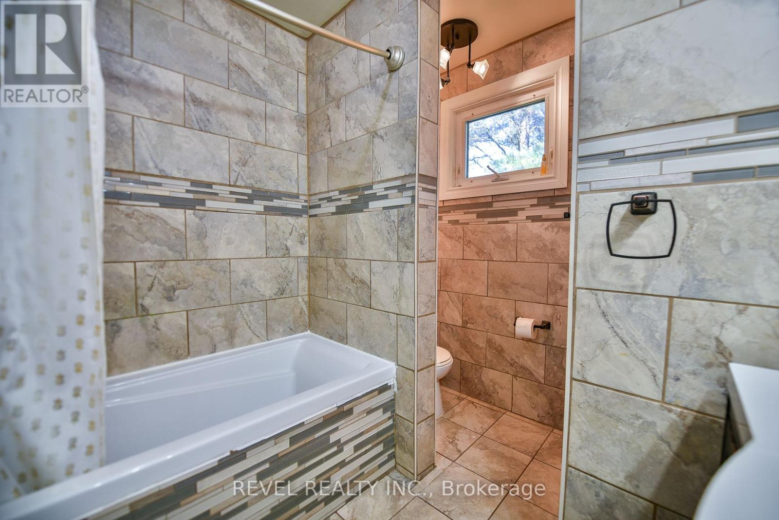 190 ANKERITE ROAD - 27