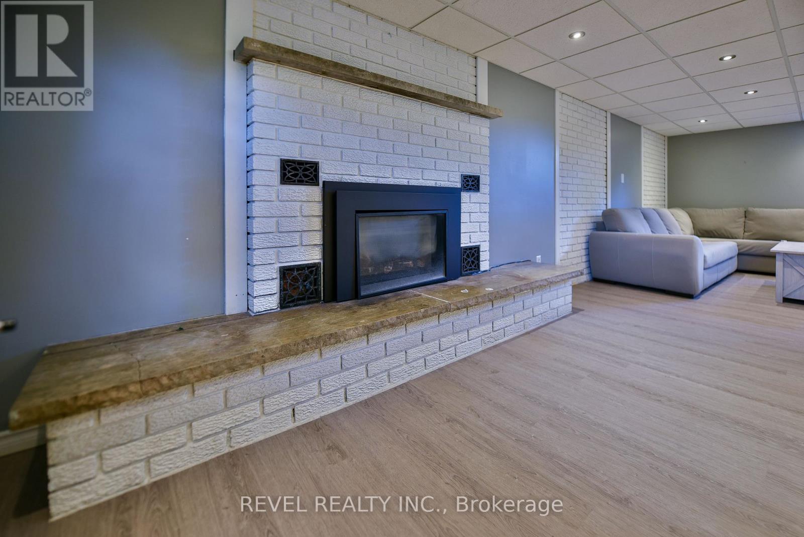 190 ANKERITE ROAD - 32
