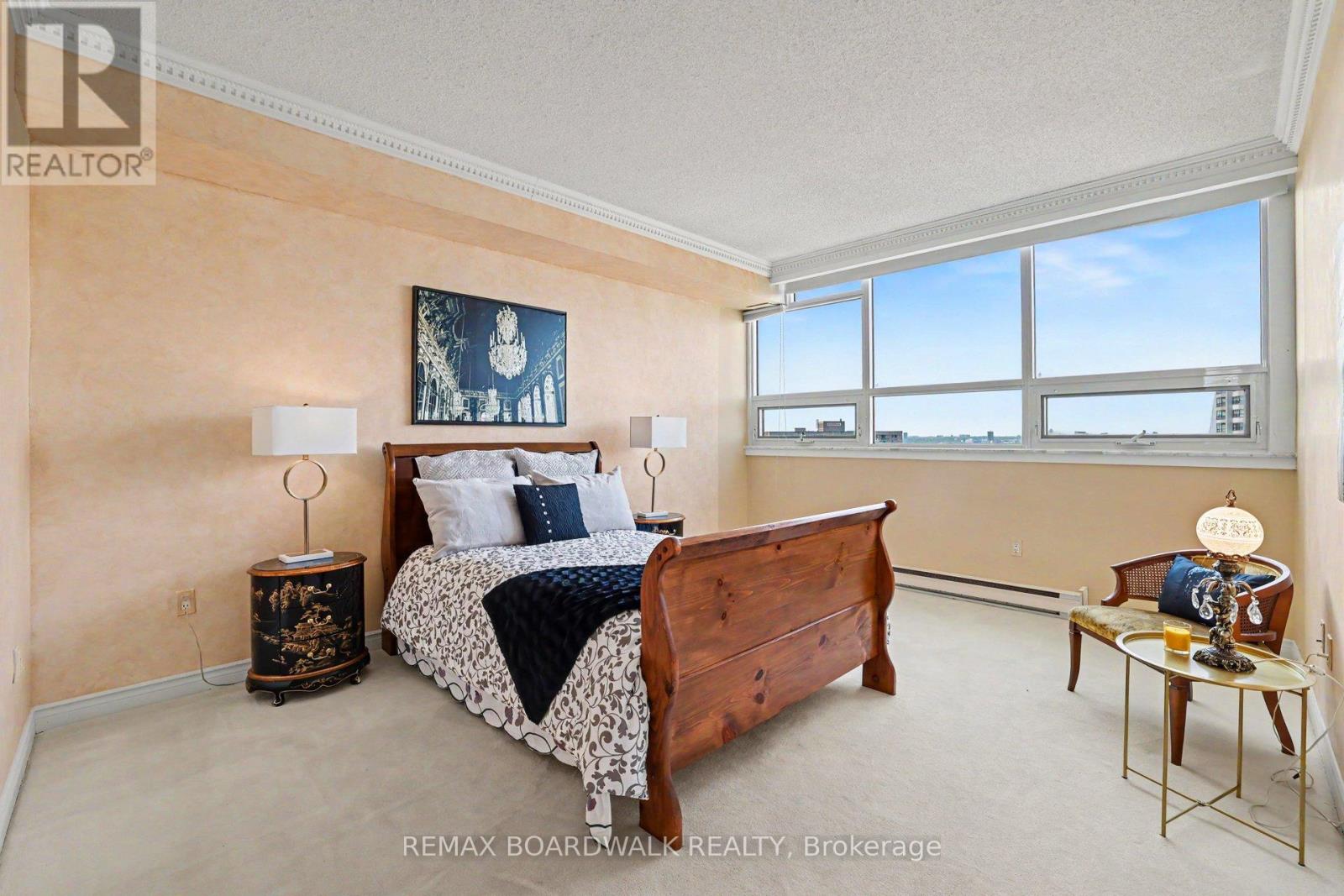 #2201 1480 RIVERSIDE DRIVE - 23