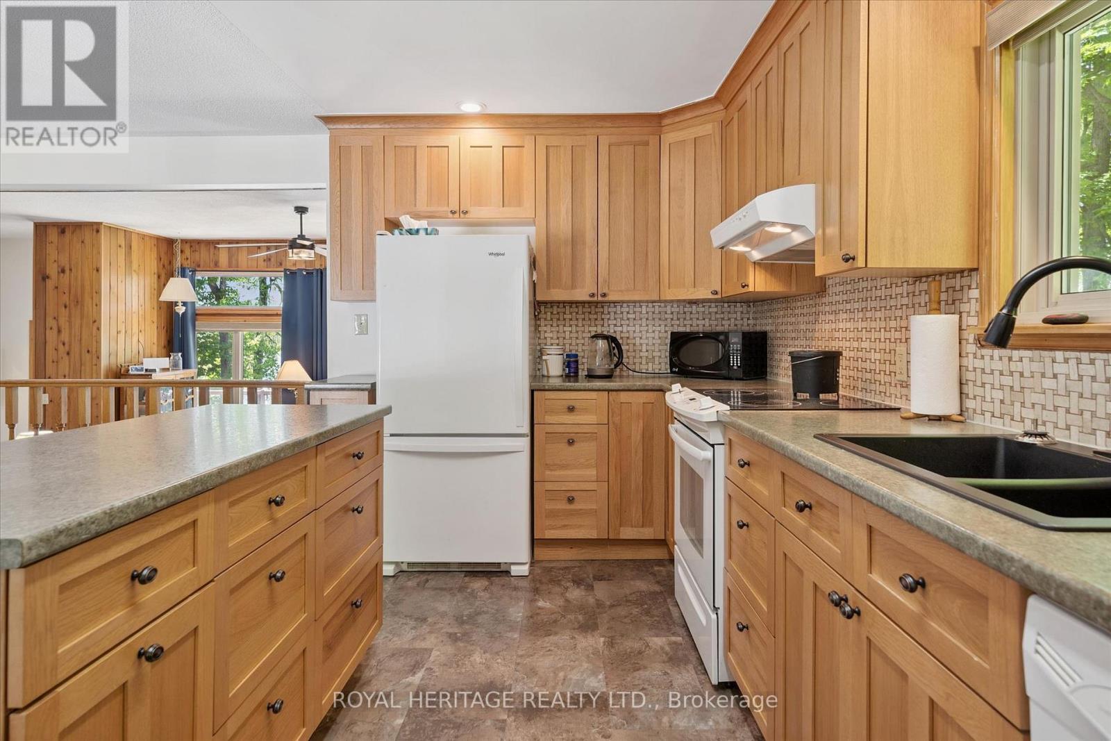 614 SIEBER ROAD E - 13