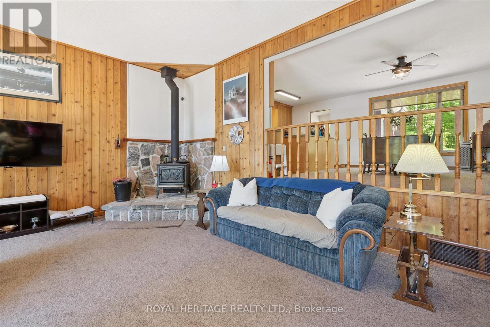 614 SIEBER ROAD E - 19
