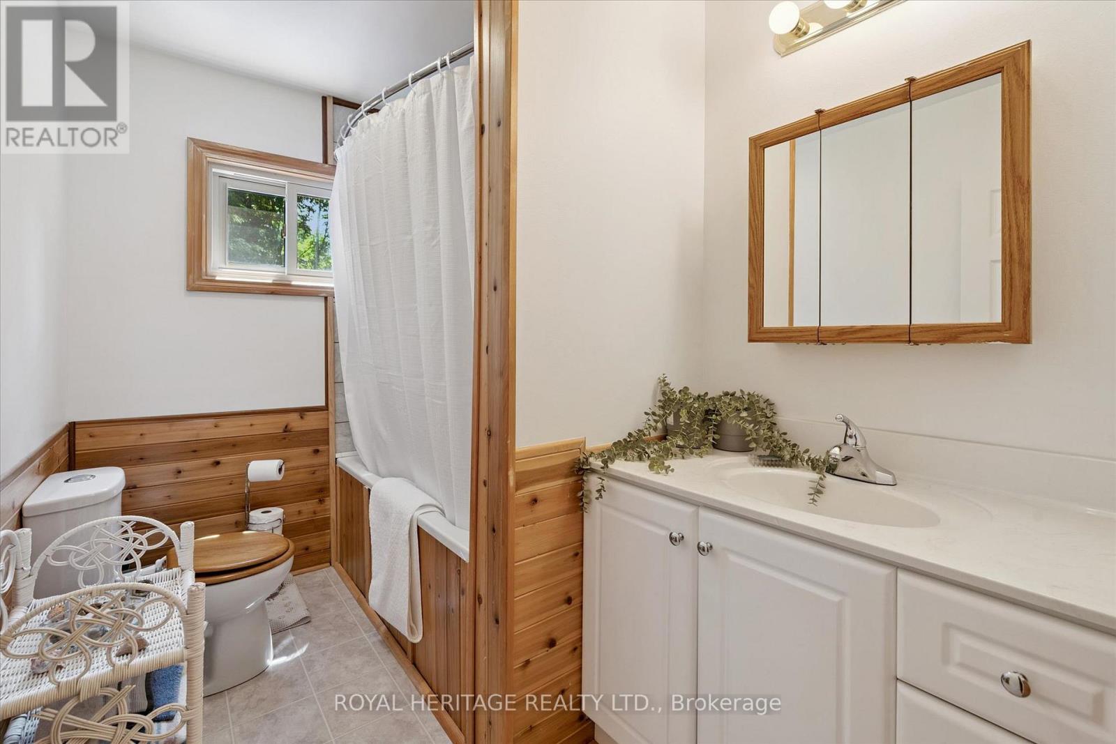 614 SIEBER ROAD E - 26