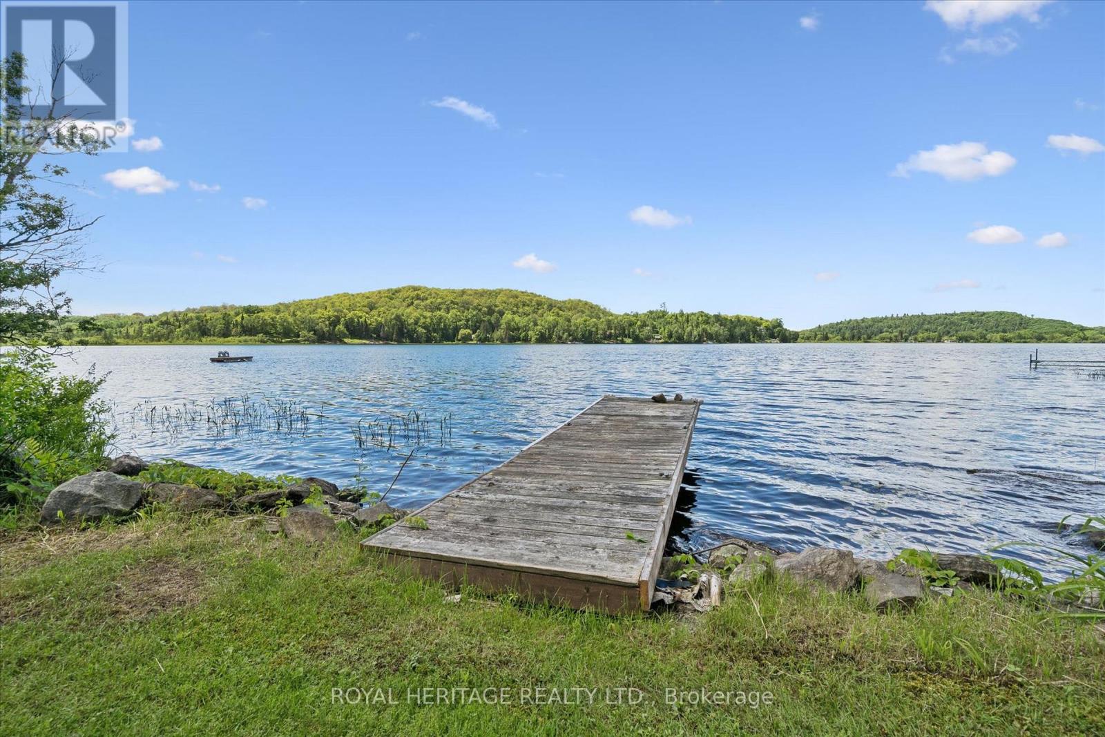 614 SIEBER ROAD E - 39