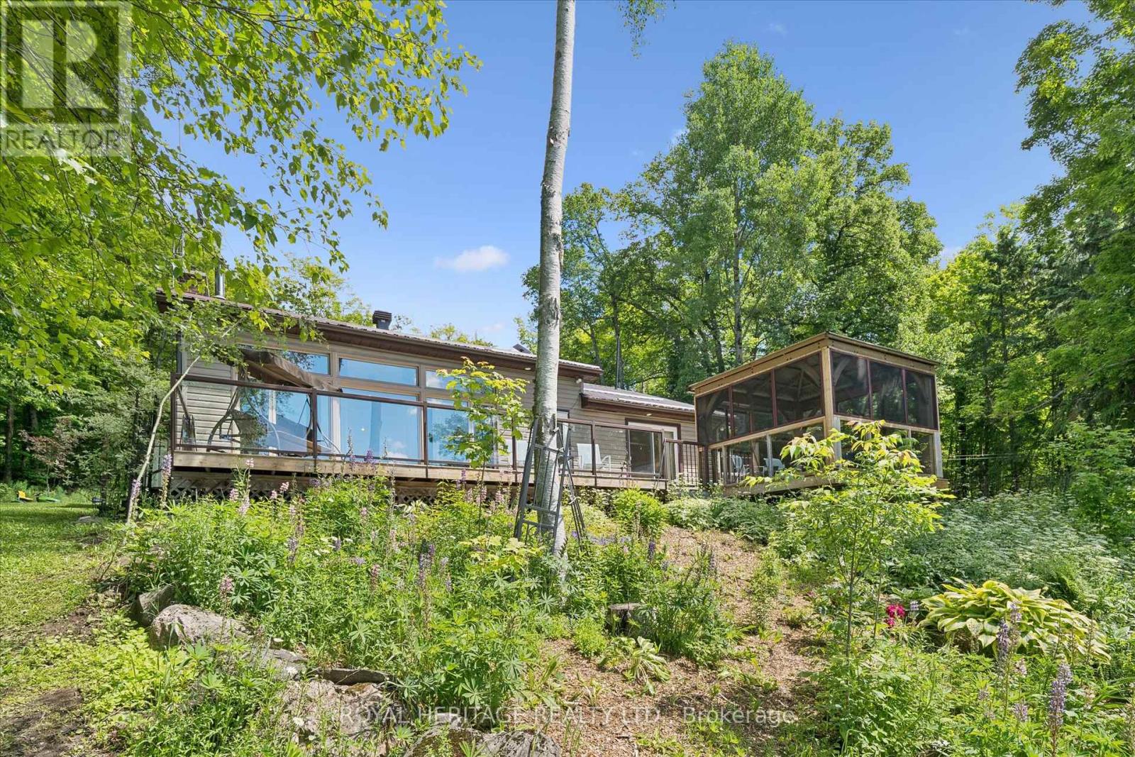 614 SIEBER ROAD E - 40