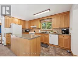 Mud room - 614 Sieber Road E, Ryerson, ON P0A1C0 Photo 10