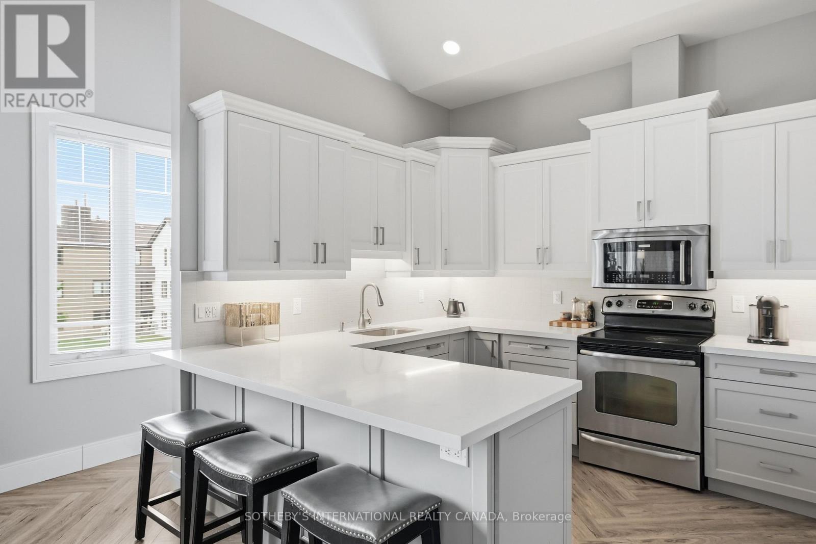 145 JOZO WEIDER BOULEVARD - 43