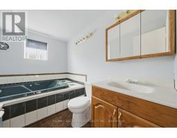 Utility room - 3 Twinoaks Crescent, Hamilton, ON L8J2E6 Photo 11