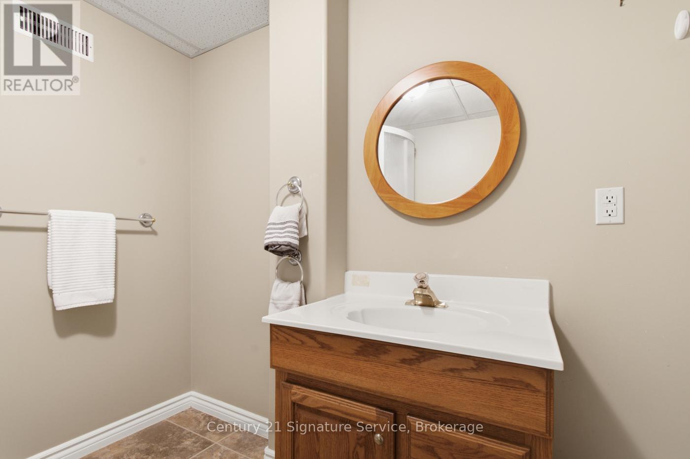 29 WILLVER DRIVE - 28